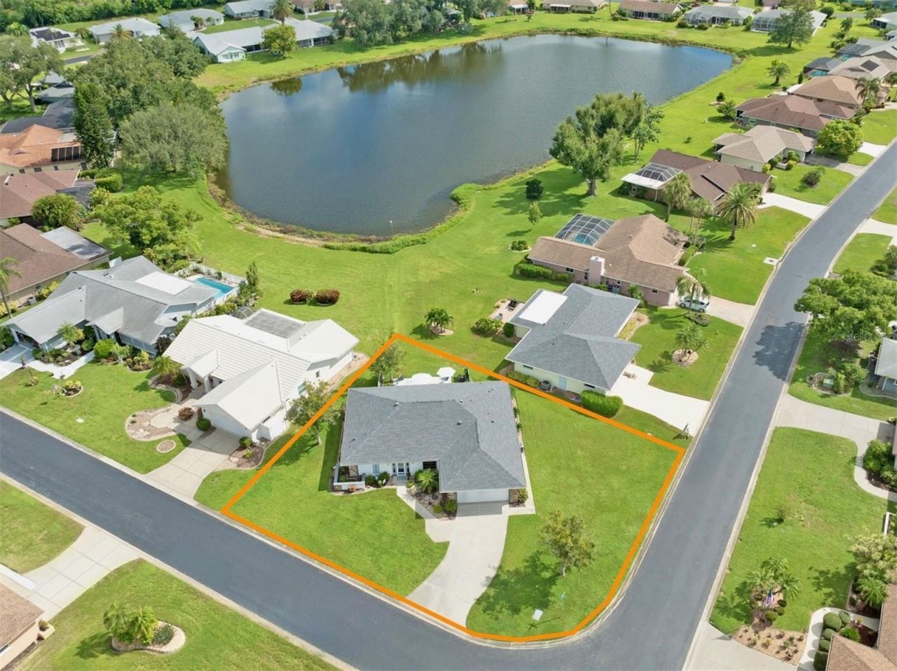 3286 Meadow Run Circle, Venice, FL 34293 Photo