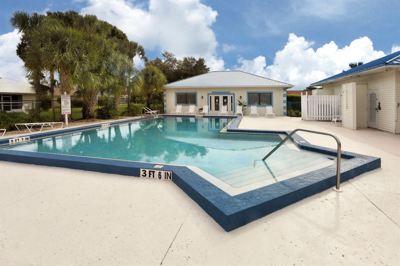 3286 Meadow Run Circle, Venice, FL 34293 Photo