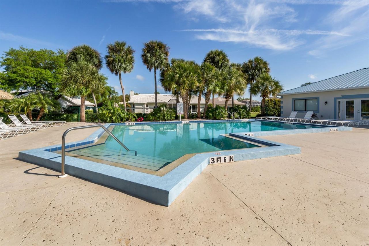 3286 Meadow Run Circle, Venice, FL 34293 Photo