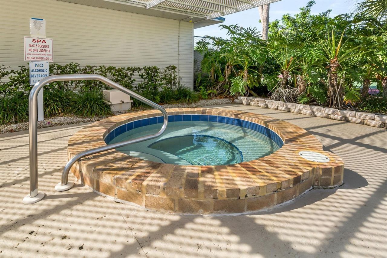 3286 Meadow Run Circle, Venice, FL 34293 Photo