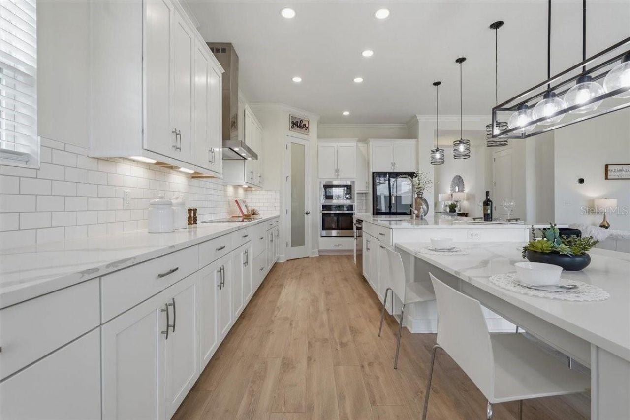 11232 Rustic Timber Loop, San Antonio, FL 33576 Photo