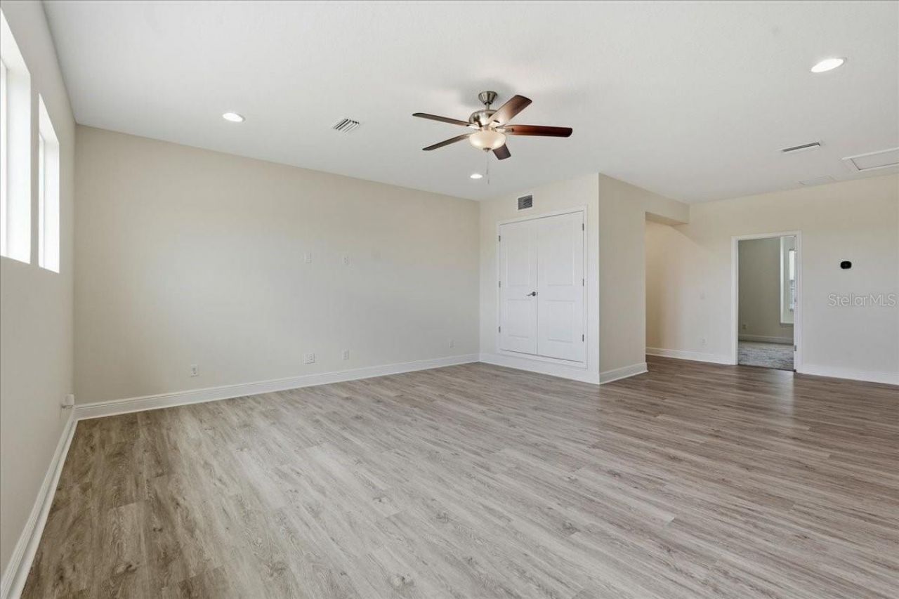 11232 Rustic Timber Loop, San Antonio, FL 33576 Photo