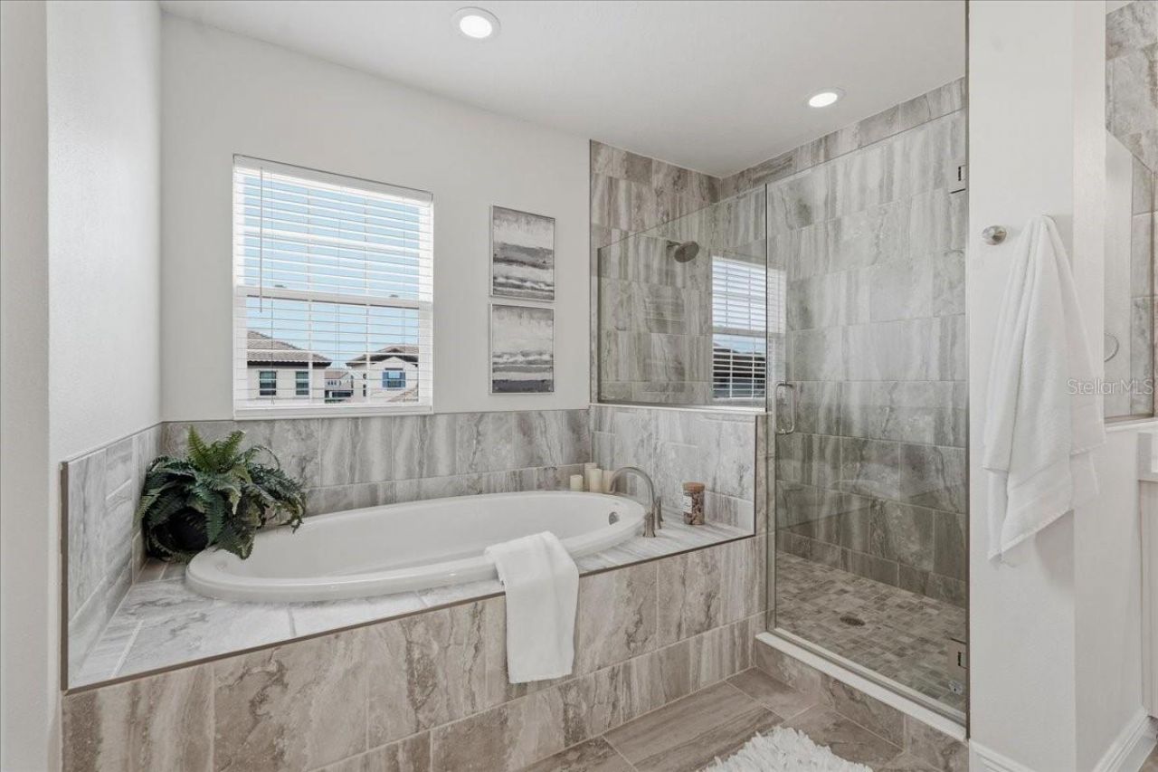 11232 Rustic Timber Loop, San Antonio, FL 33576 Photo