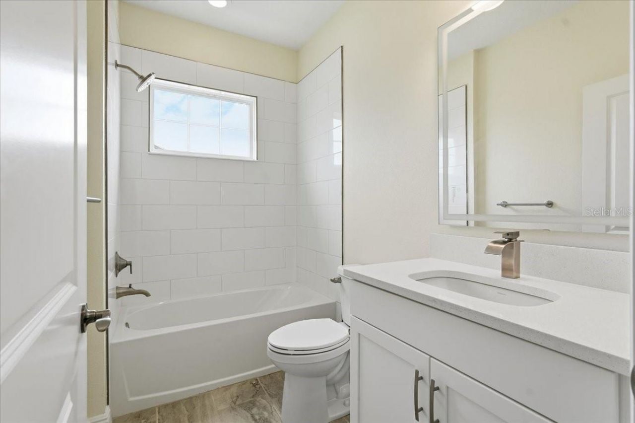 11232 Rustic Timber Loop, San Antonio, FL 33576 Photo