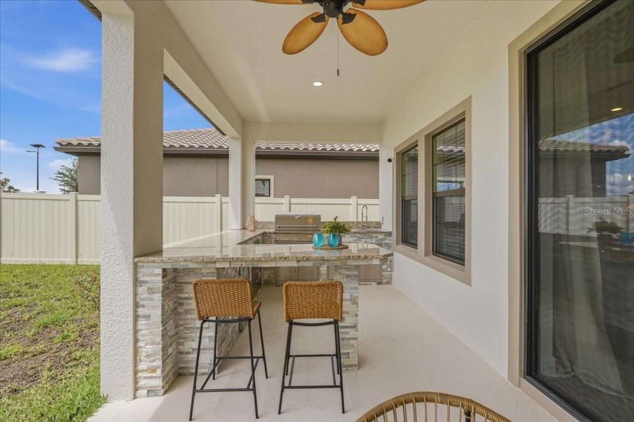 11232 Rustic Timber Loop, San Antonio, FL 33576 Photo