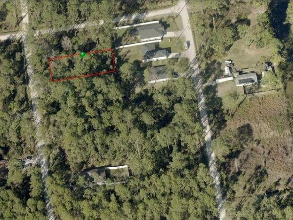 1475 EAST PARKWAY , DELAND, FL 32724
