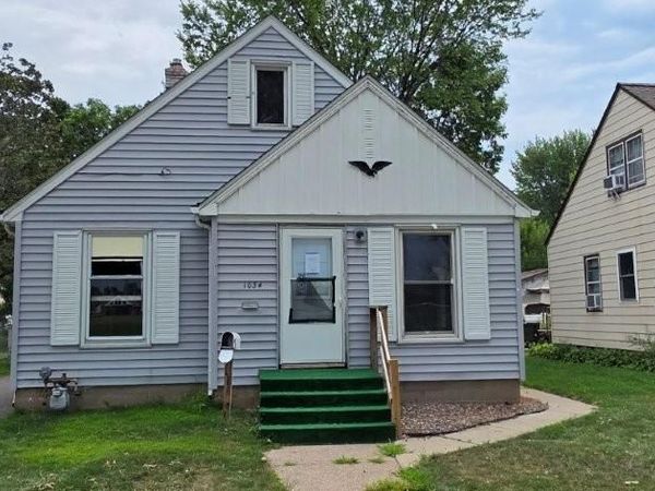 1034 Bidwell Street, West Saint Paul, MN 55118