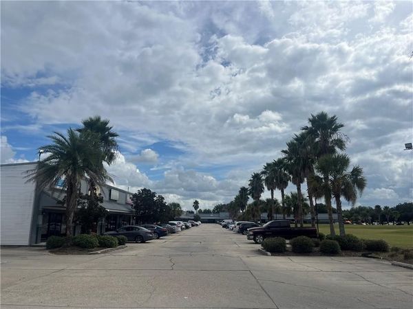 5931 BULLARD Avenue, Unit 9, New Orleans, LA 70128