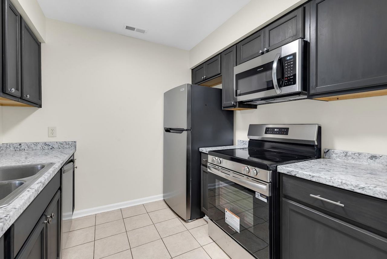 520 1st Ave. N  Photo 32
