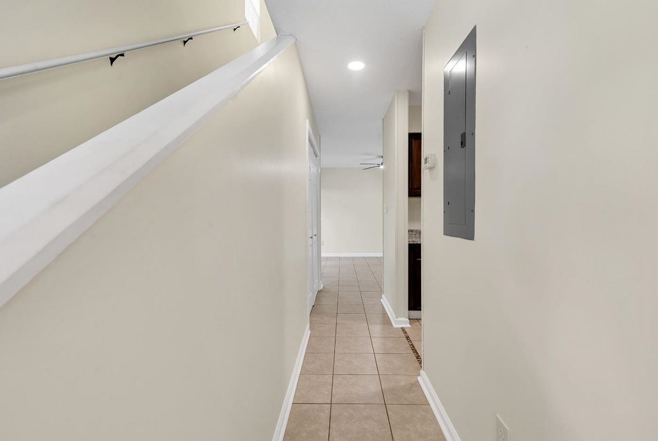 520 1st Ave. N  Photo 33