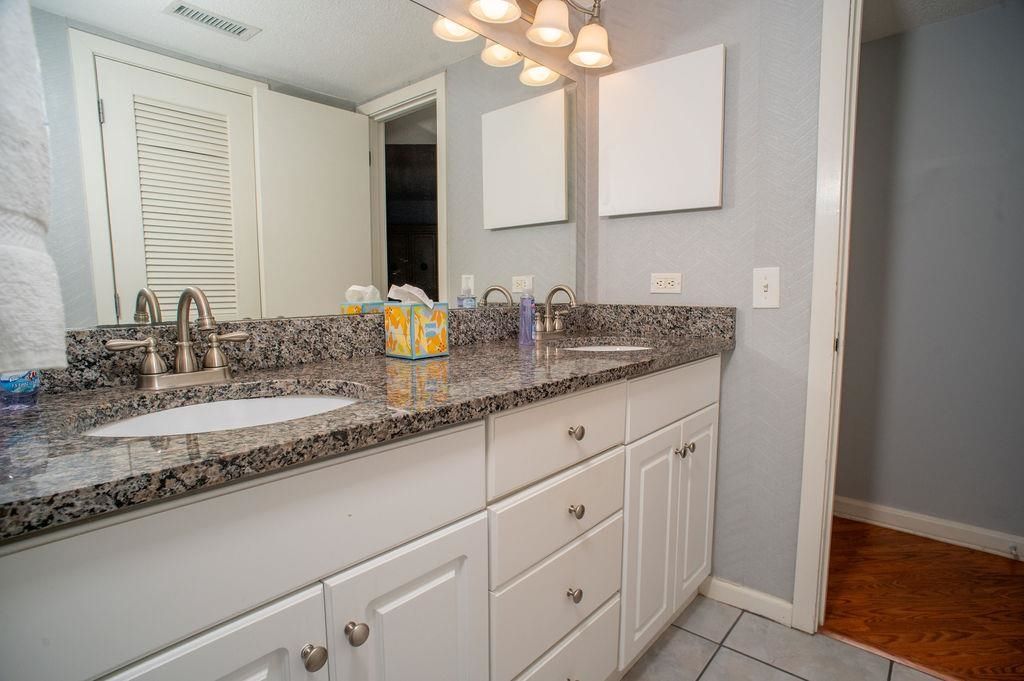 101 Ocean Creek Dr. Photo 48
