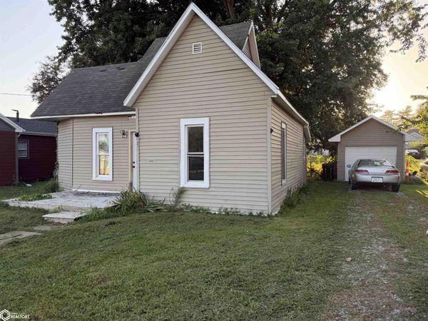 413 S Milner Street, Ottumwa, IA 52501