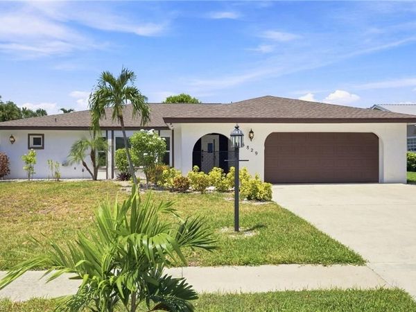 6829 Carmelle DR, FORT MYERS, FL 33919