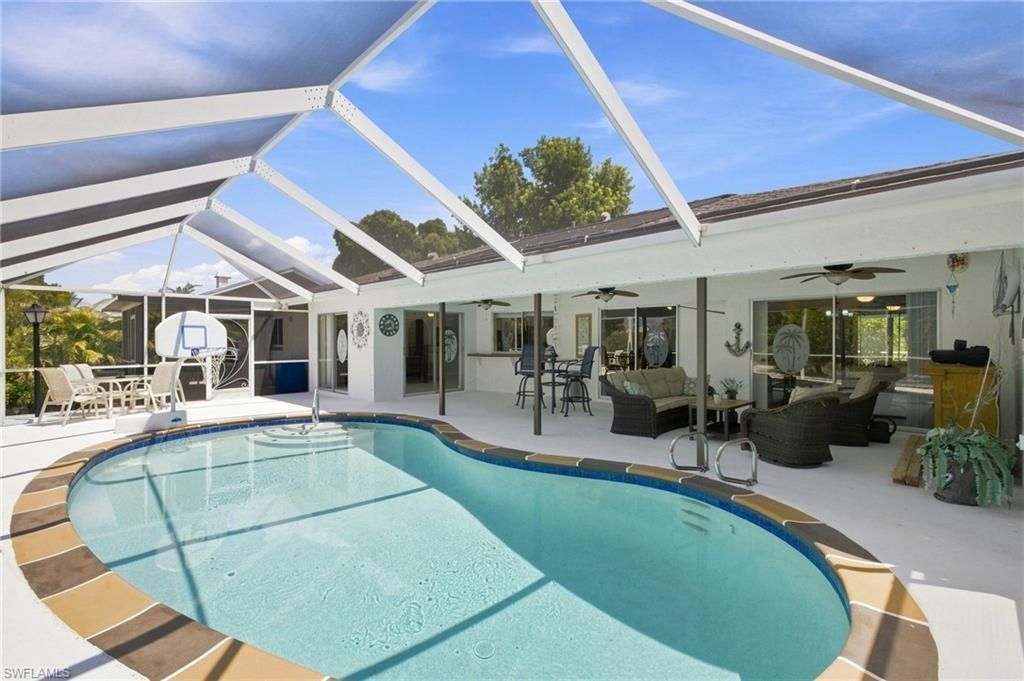 6829 Carmelle Dr, Fort Myers, FL 33919 Photo