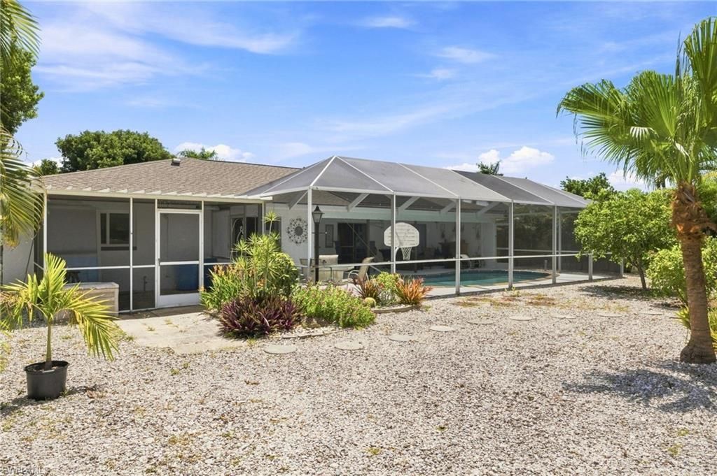 6829 Carmelle Dr, Fort Myers, FL 33919 Photo