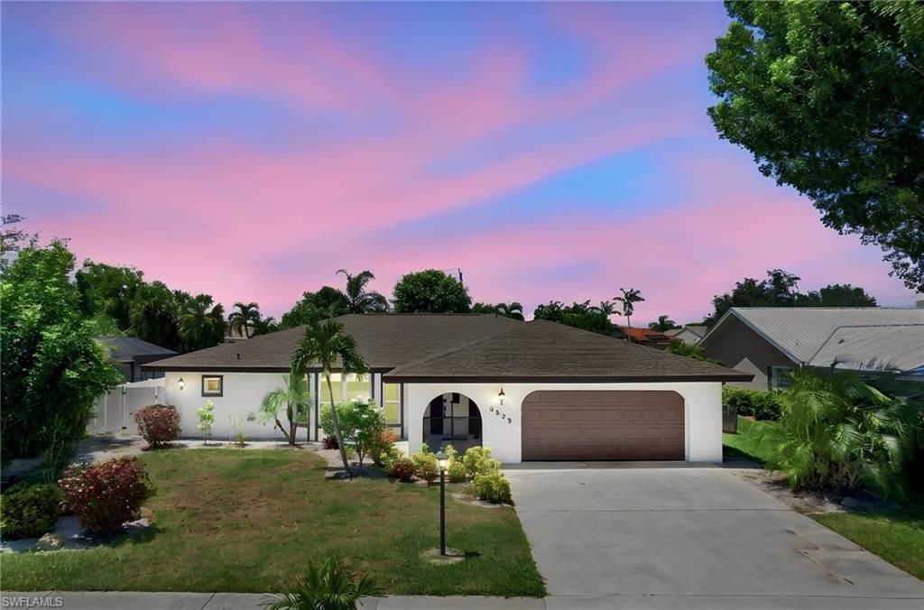 6829 Carmelle Dr, Fort Myers, FL 33919 Photo