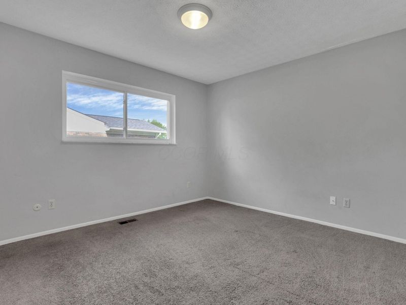 243 Bombay Avenue , Westerville, OH 43081 Photo 24