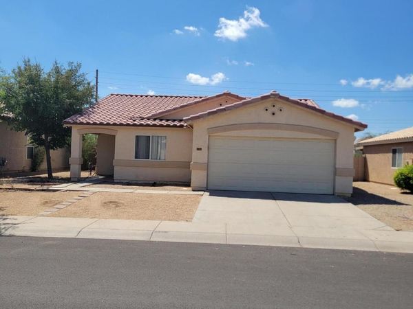 7117 W PRESTON Lane, Phoenix, AZ 85043