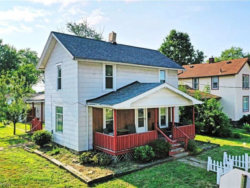 304 Cherry Avenue, Niles, OH 44446 Photo 2