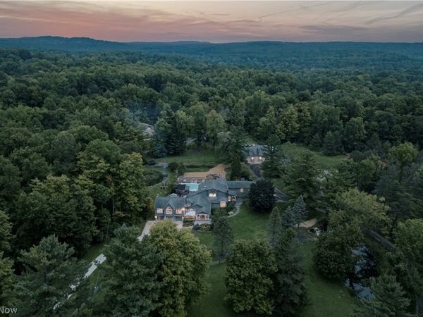 12157 Sperry Road , Chesterland, OH 44026