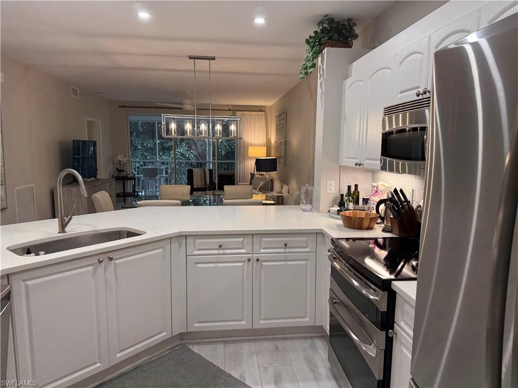 7725 Pebble Creek Cir , Unit 103, Naples, FL 34108 Photo