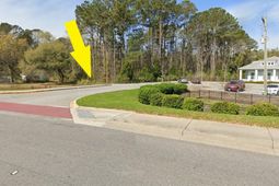 1127 Weaver Circle photo 4