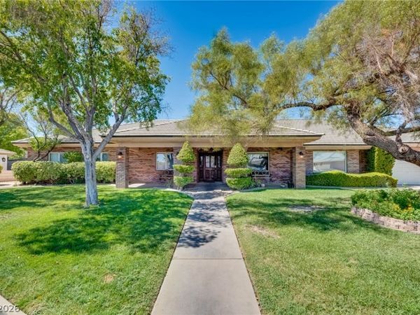 8885 Hickam Avenue, Las Vegas, NV 89129