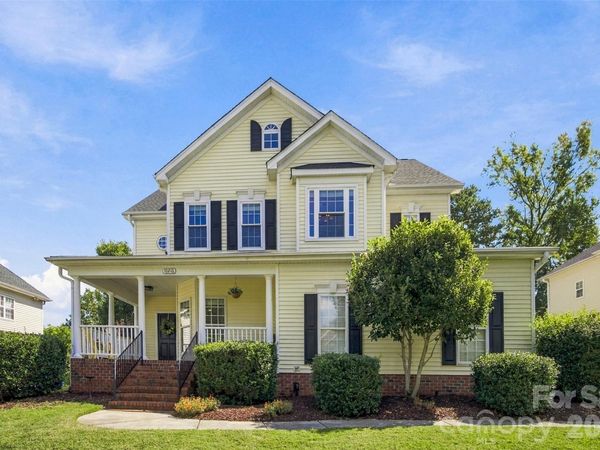 10216 Edgecliff Road, Huntersville, NC 28078