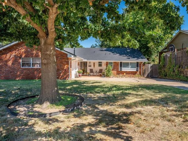 5615 NW 37th Street, Warr Acres, OK 73122