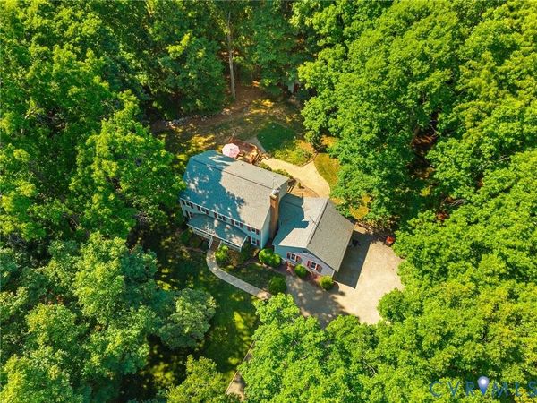 3100 Three Bridge Road, Powhatan, VA 23139