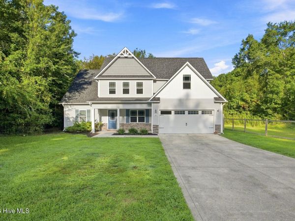 384 Union Chapel Church Road , Richlands, NC 28574