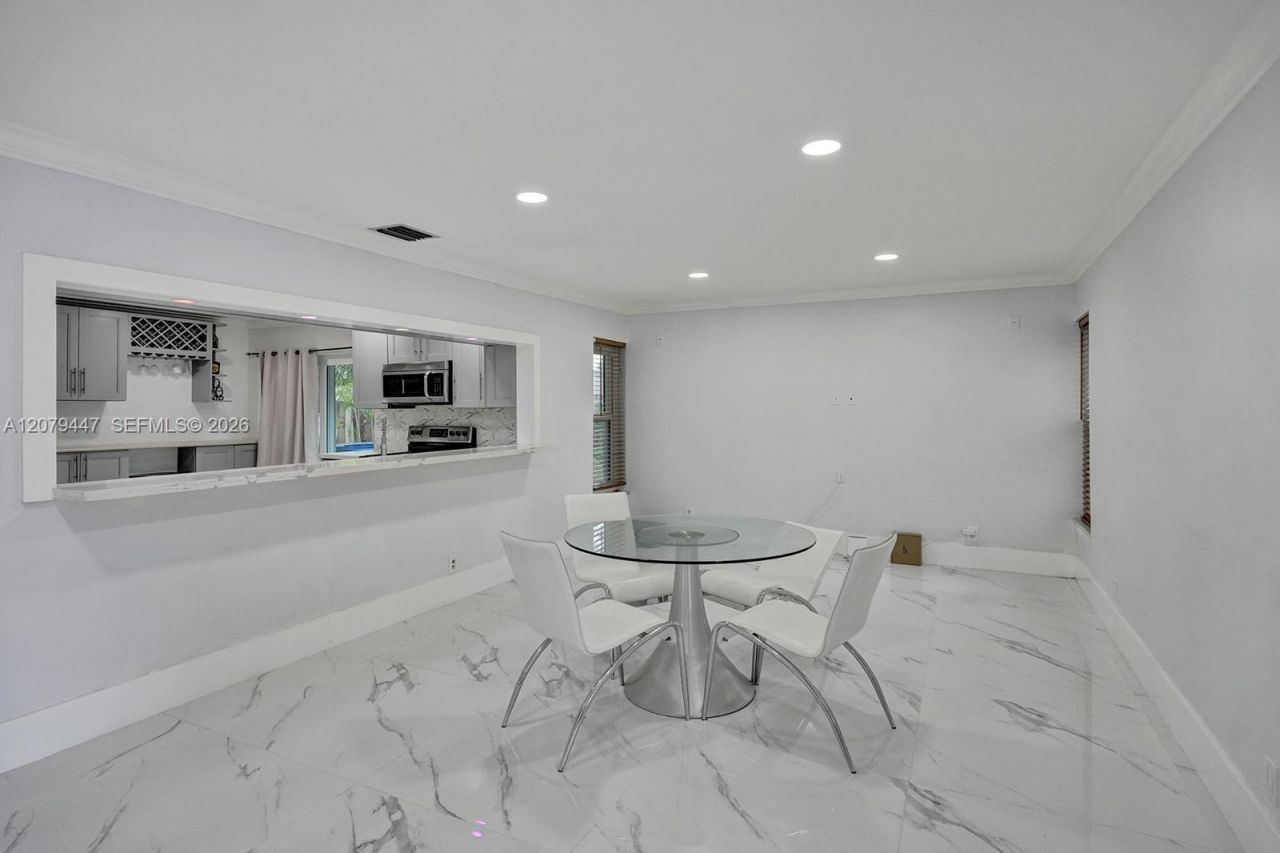 8350 NW 15th Ct , Coral Springs, FL 33071 Photo