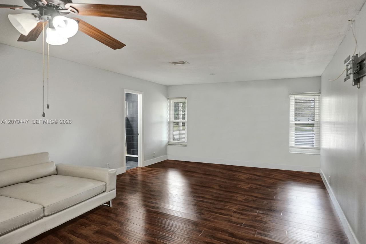8350 NW 15th Ct , Coral Springs, FL 33071 Photo