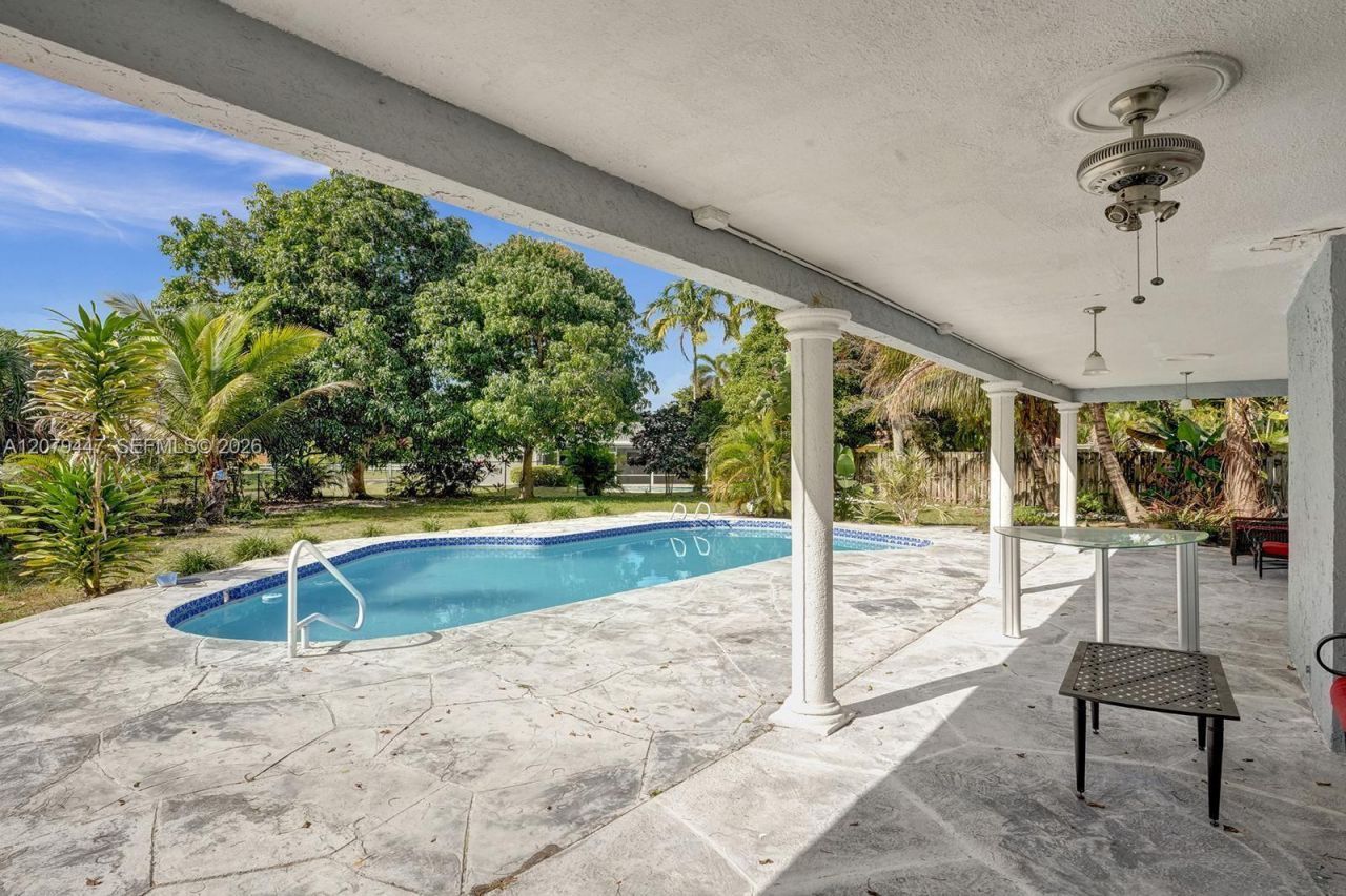 8350 NW 15th Ct , Coral Springs, FL 33071 Photo