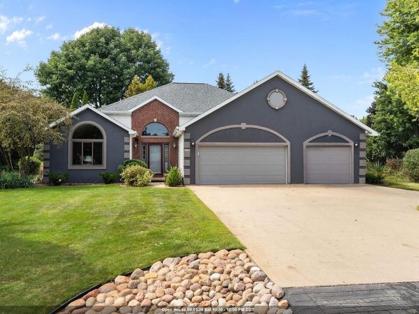 N1397 WESTGREEN DRIVE, Greenville, WI 54942