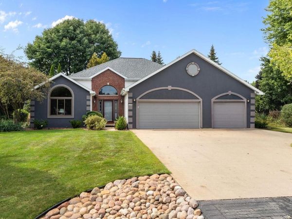 N1397 WESTGREEN DRIVE, Greenville, WI 54942