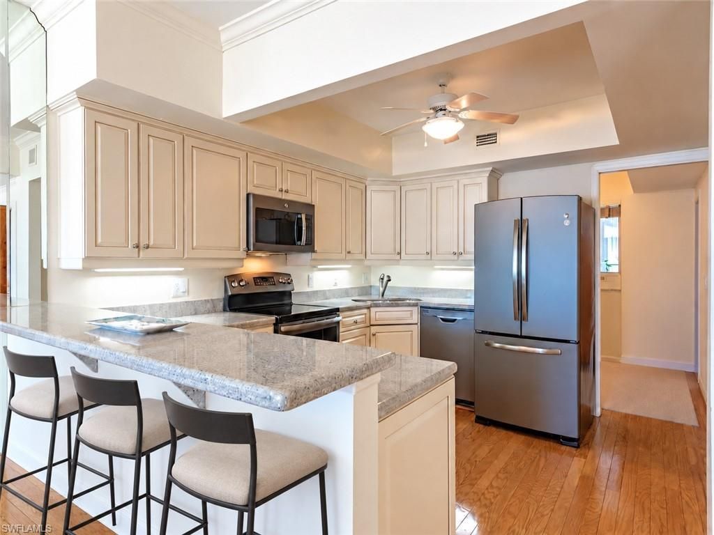 4051 Gulf Shore Blvd N, Unit 805, Naples, FL 34103 Photo