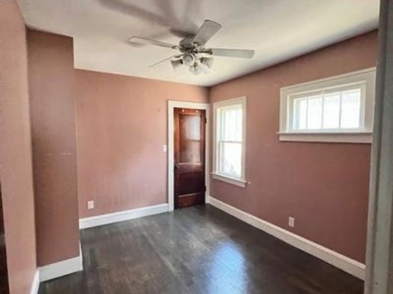 8309 Bancroft Avenue, Cleveland, OH 44105 Photo 19