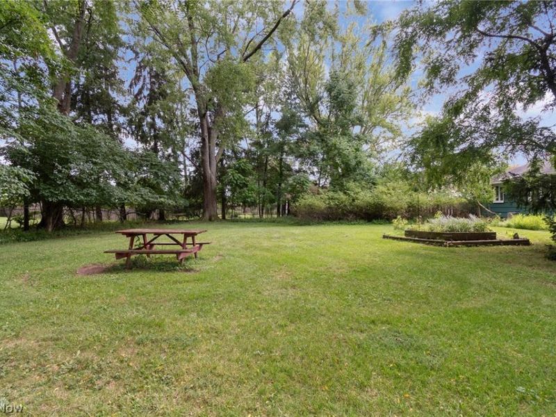6225 Stratford Drive, Parma Heights, OH 44130 Photo 28