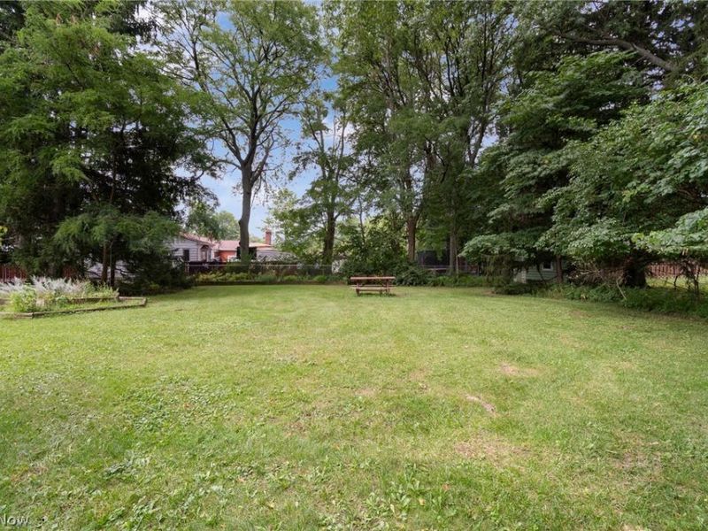 6225 Stratford Drive, Parma Heights, OH 44130 Photo 30