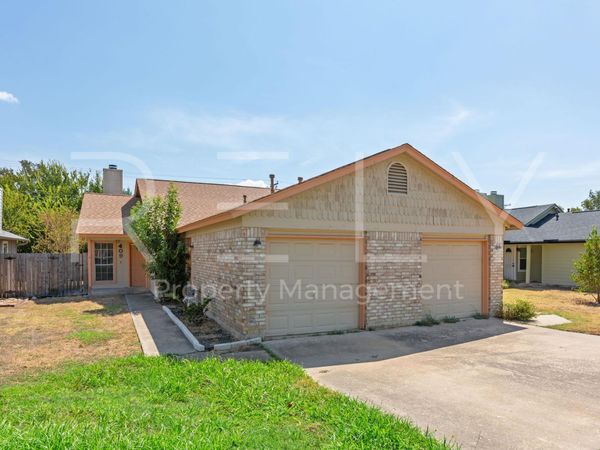 409 Greenlawn BLVD , Round Rock, TX 78664