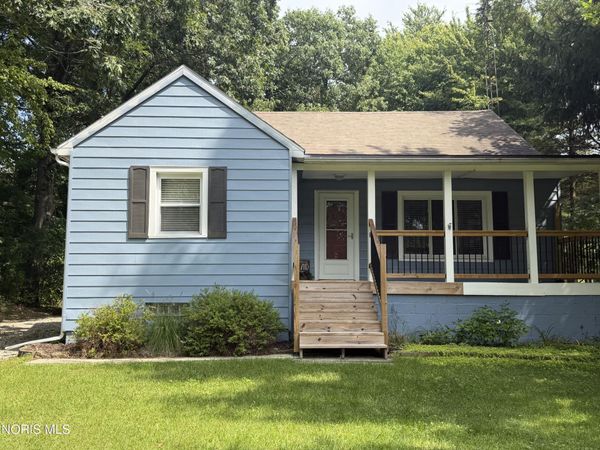 4711 S Berkey Southern Road , Swanton, OH 43558