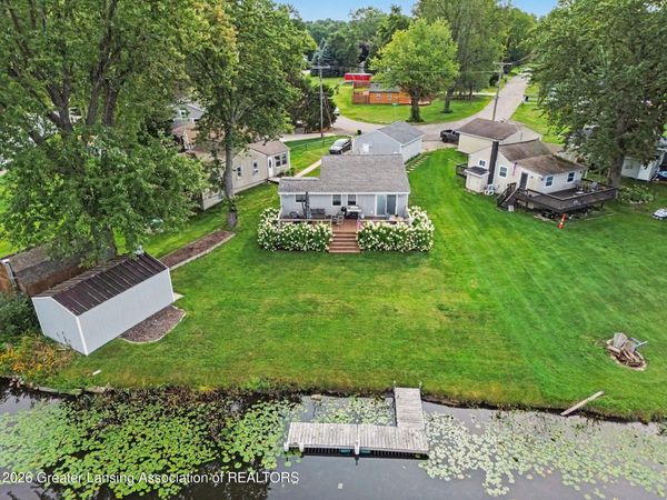1900 Jackson Boulevard, Highland, MI 48356