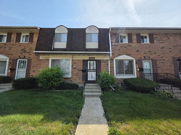 5044 Brighton Lane , Richton Park, IL 60471