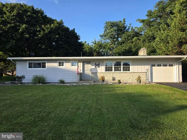 32 EL RAY STREET , ALLENSVILLE, PA 17002