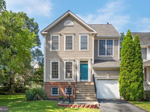 8812 FENIMORE PLACE , BRISTOW, VA 20136