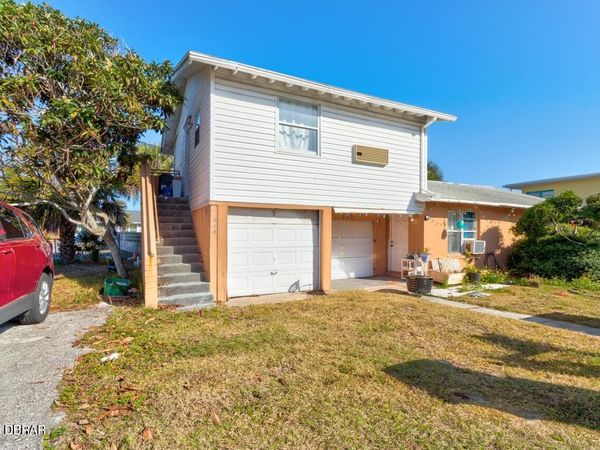 533 Eastwood Lane, Daytona Beach, FL 32118