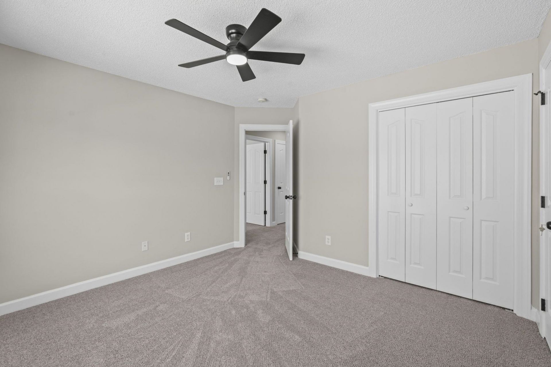 6320 Longwood Dr.  Photo 29