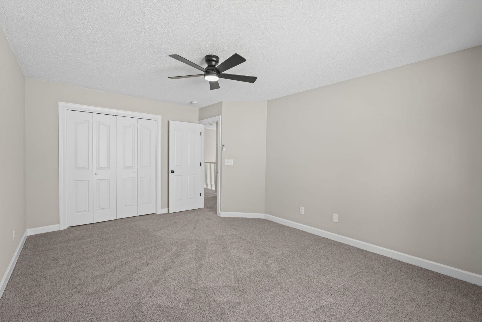 6320 Longwood Dr.  Photo 31