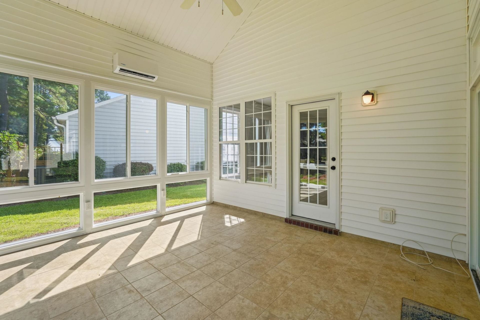 6320 Longwood Dr.  Photo 35